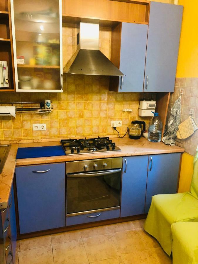Adventure Apartamento Kiev Exterior foto